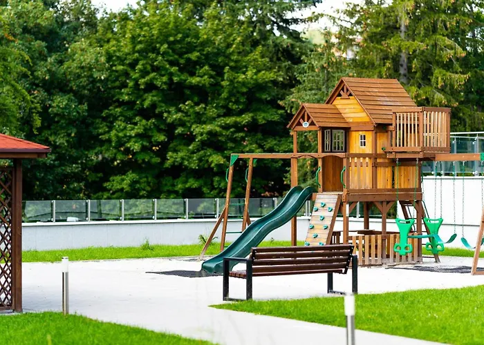 Stone Hill, Sun & Snow Szklarska Poręba